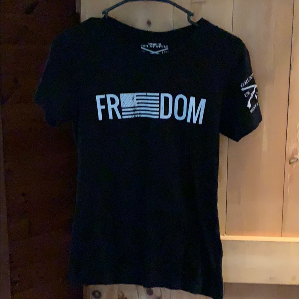 Black tee shirt